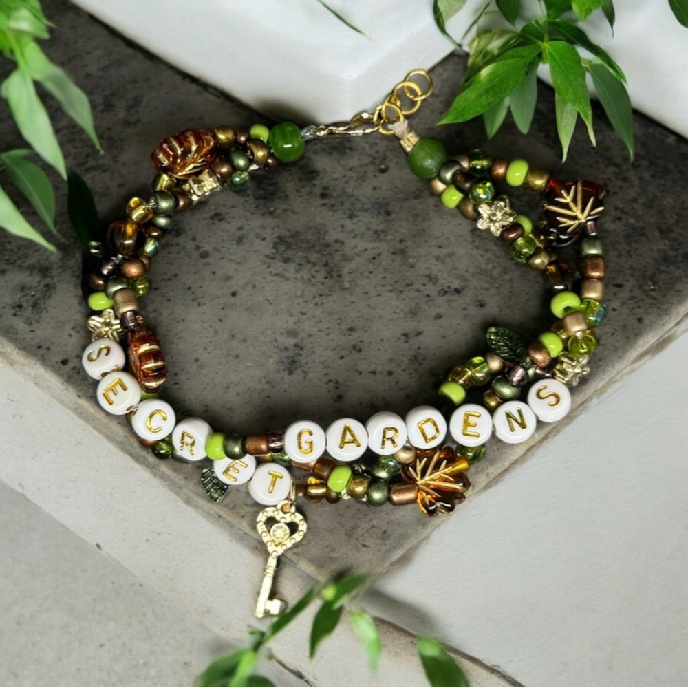 Taylor Swift Secret Gardens Bracelet
